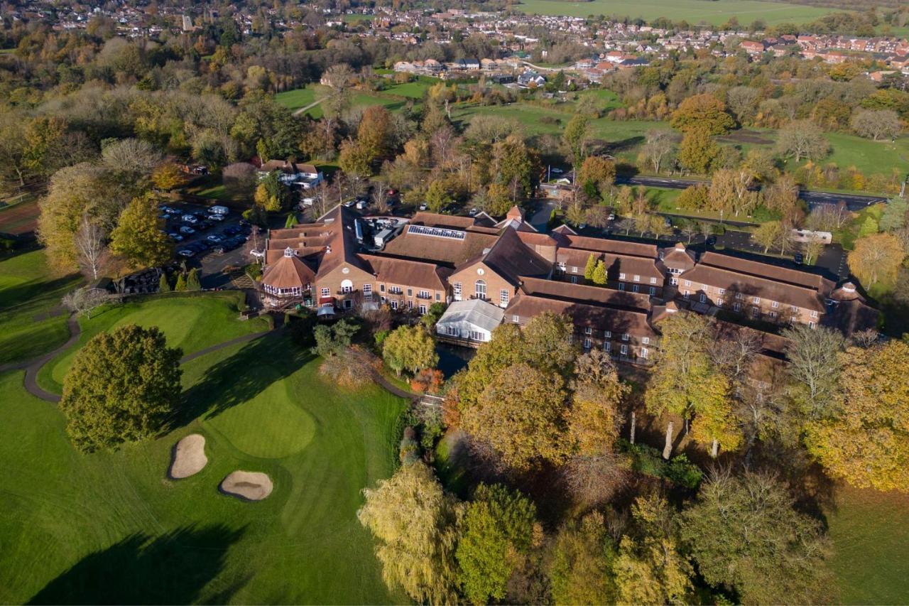 Delta Hotels By Marriott Tudor Park Country Club Maidstone Dış mekan fotoğraf