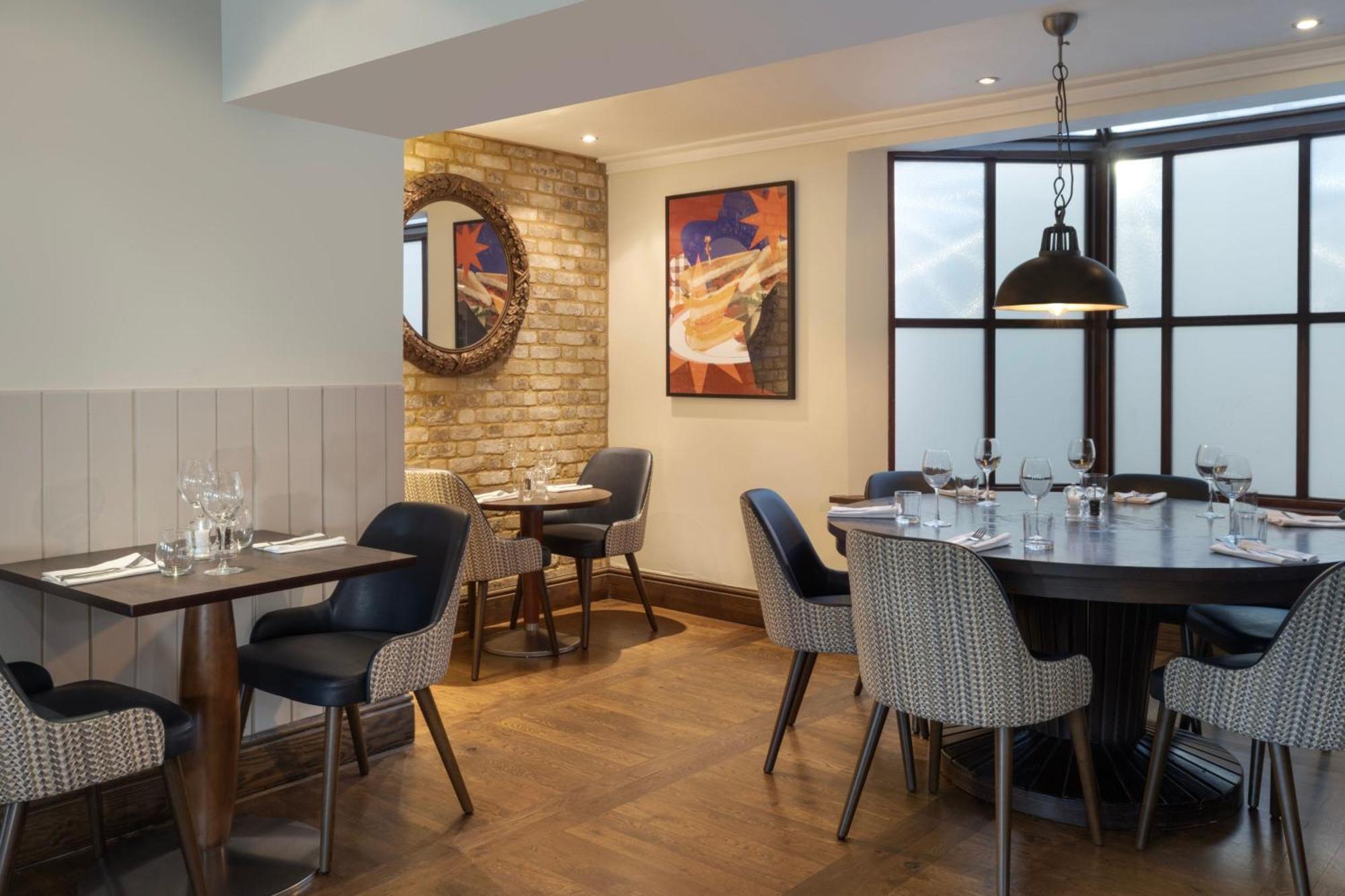 Delta Hotels By Marriott Tudor Park Country Club Maidstone Dış mekan fotoğraf