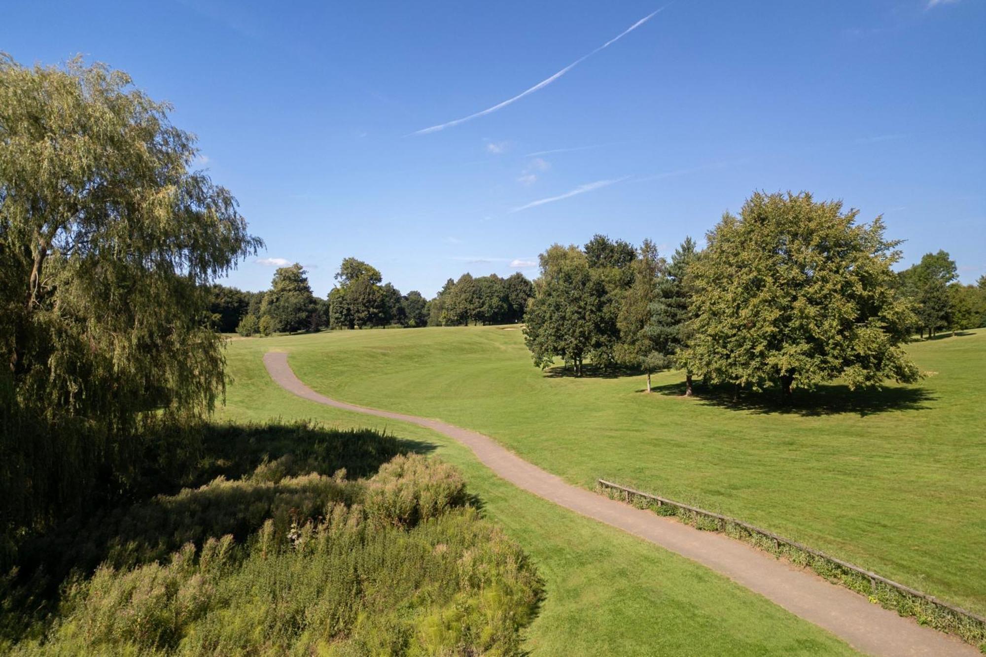 Delta Hotels By Marriott Tudor Park Country Club Maidstone Dış mekan fotoğraf