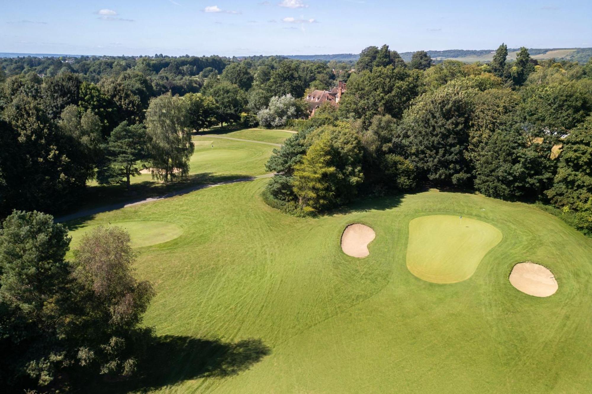 Delta Hotels By Marriott Tudor Park Country Club Maidstone Dış mekan fotoğraf