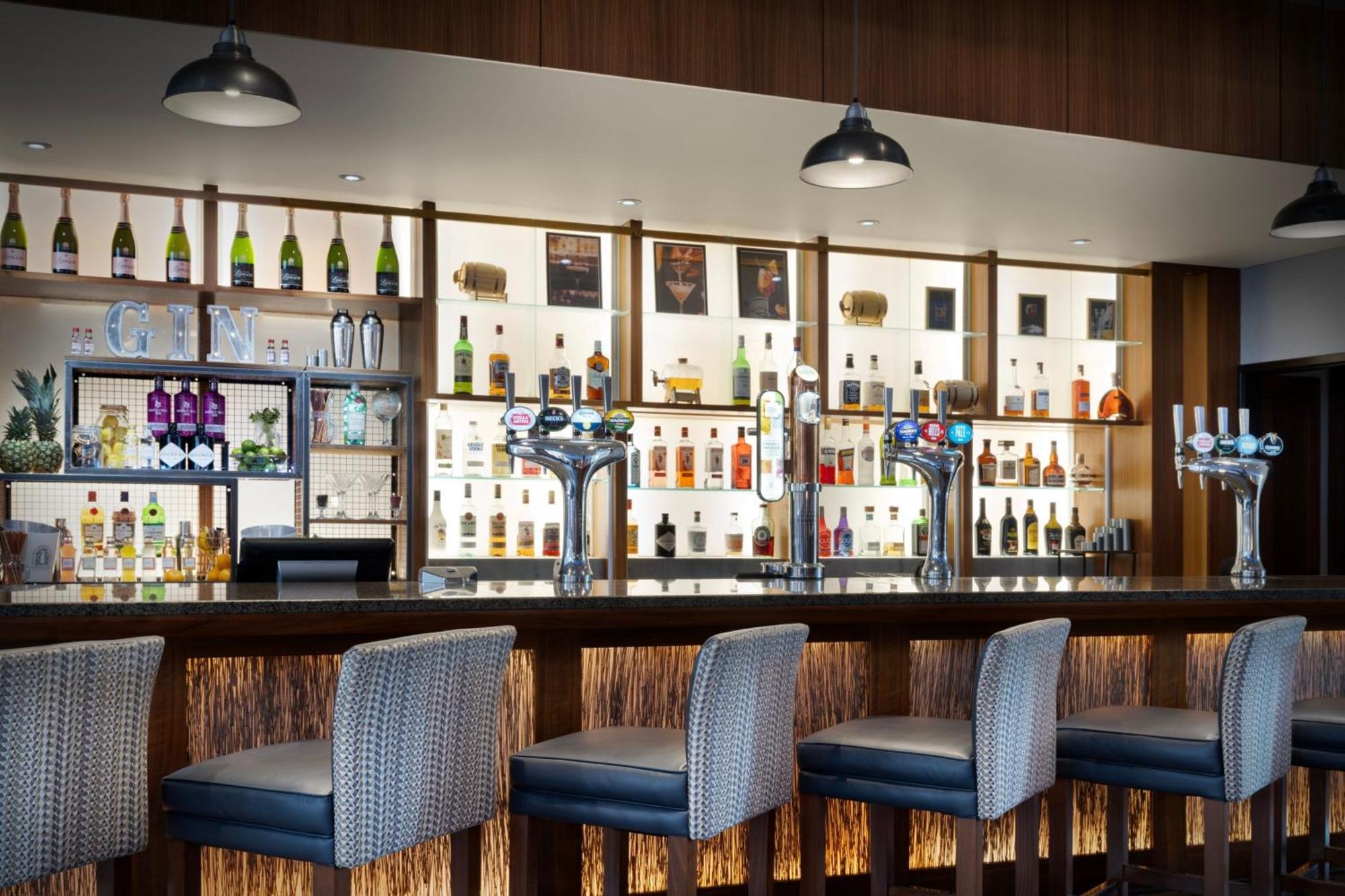 Delta Hotels By Marriott Tudor Park Country Club Maidstone Dış mekan fotoğraf