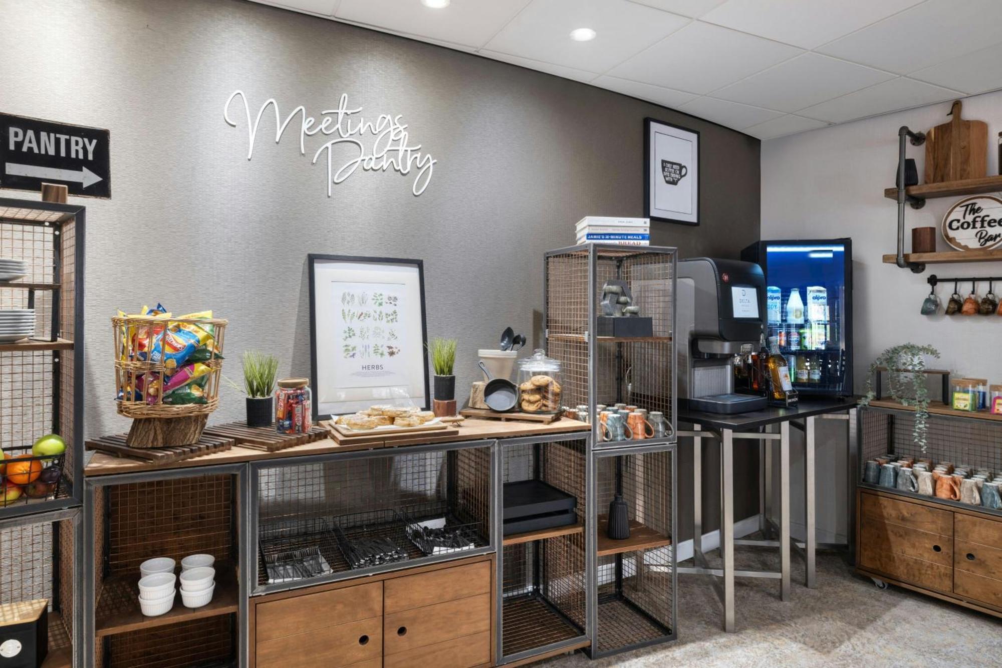 Delta Hotels By Marriott Tudor Park Country Club Maidstone Dış mekan fotoğraf