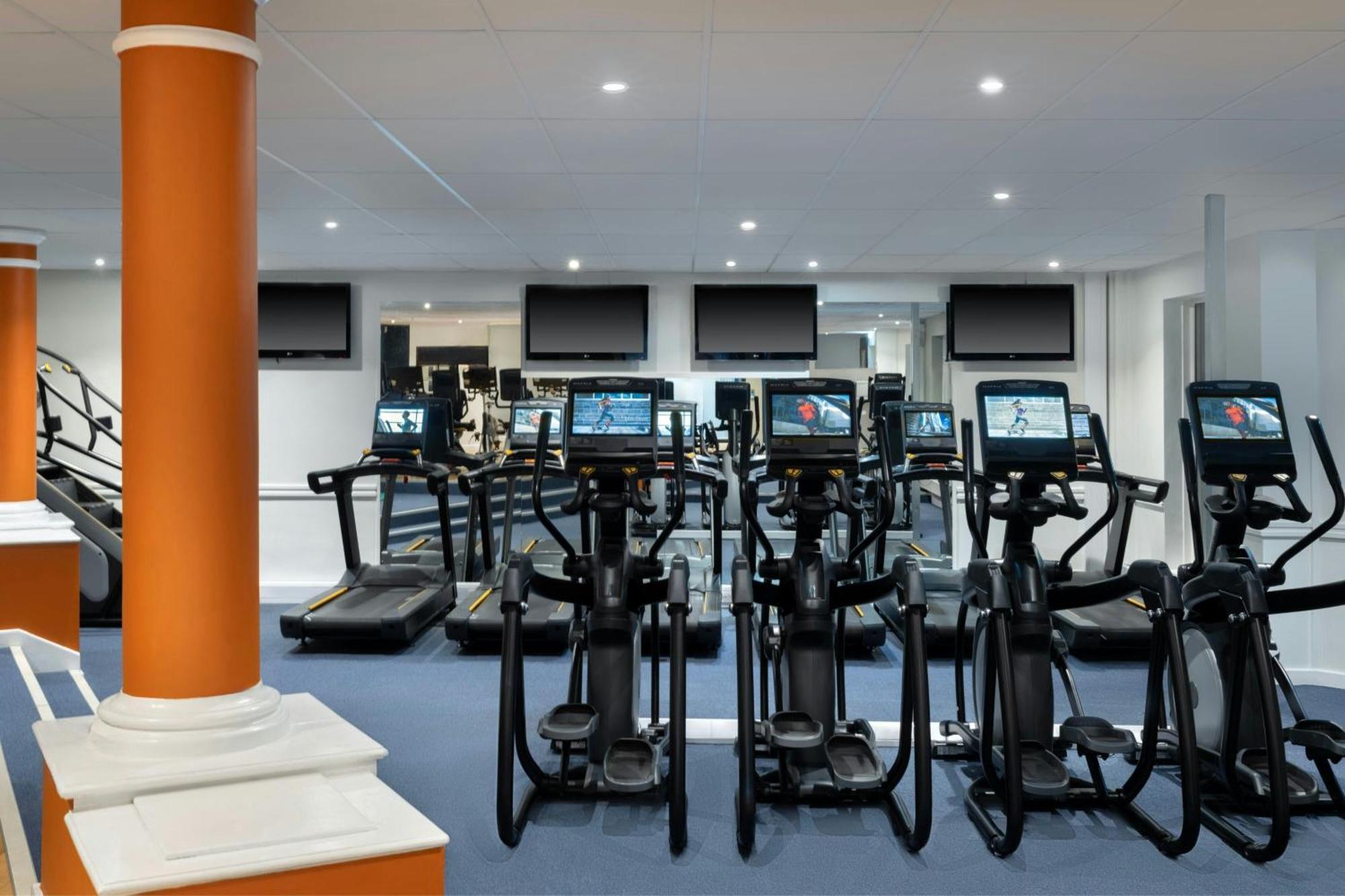 Delta Hotels By Marriott Tudor Park Country Club Maidstone Dış mekan fotoğraf