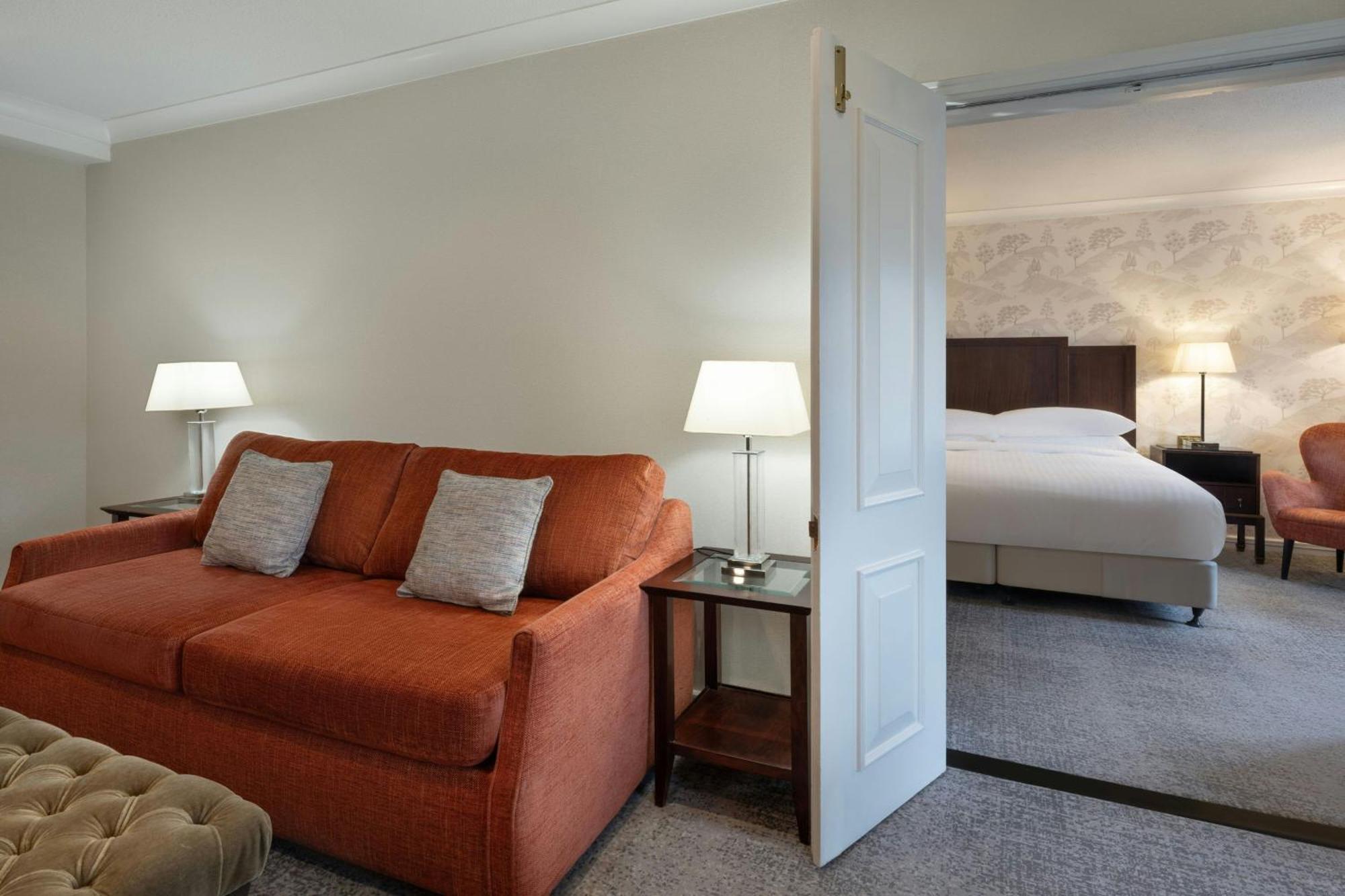 Delta Hotels By Marriott Tudor Park Country Club Maidstone Dış mekan fotoğraf